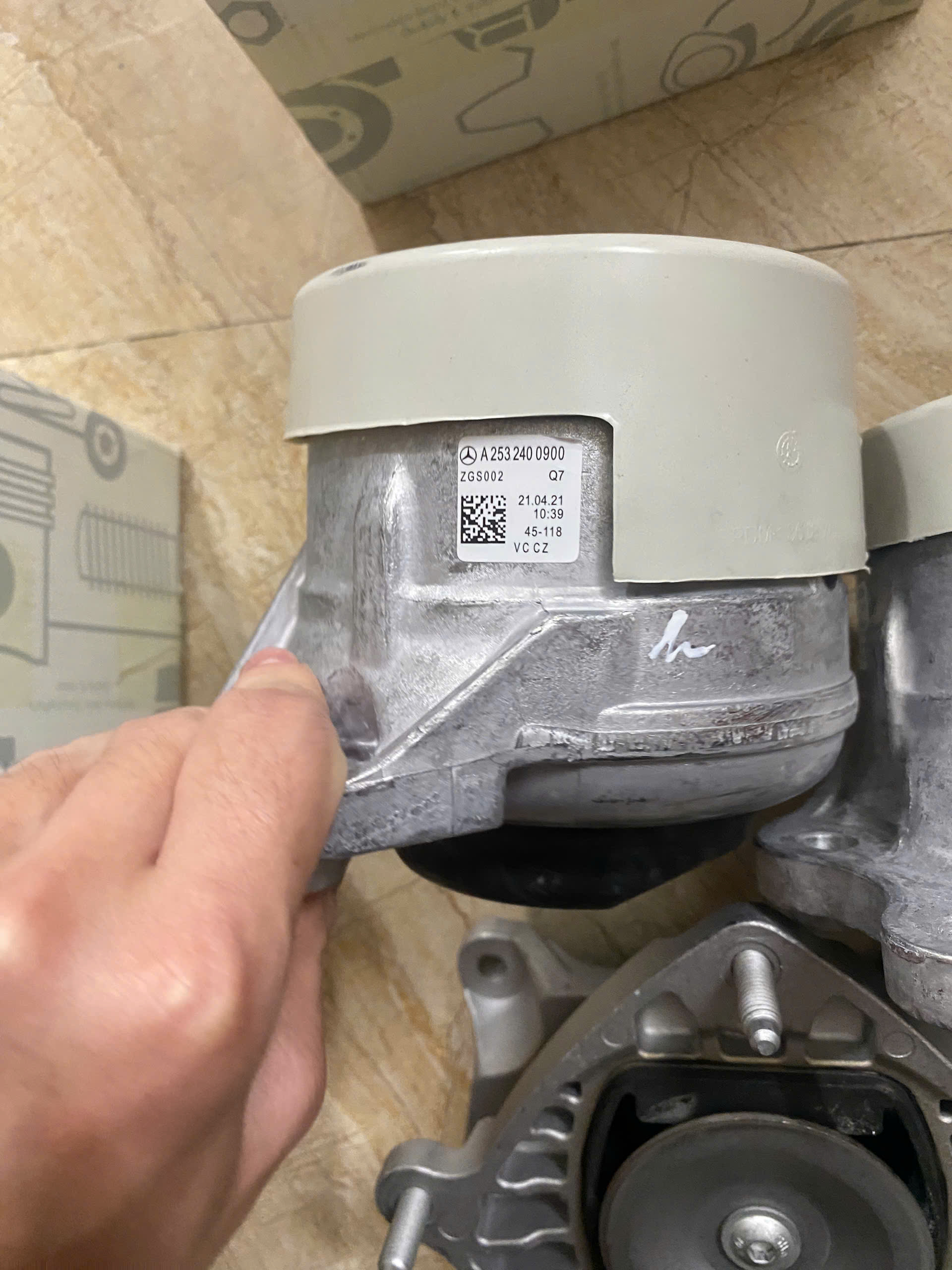 https://mhparts.com.vn/z6097153162608_f480a5080704fdd38a38749f8d4ad90d